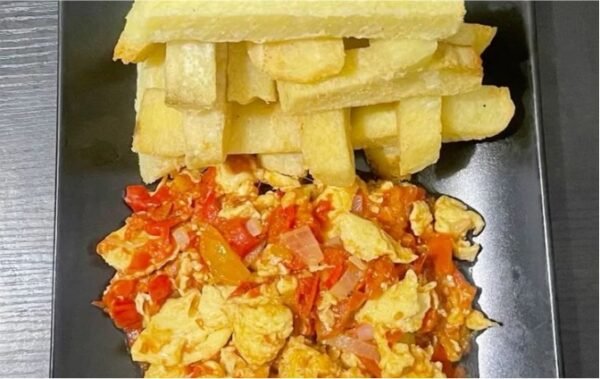 fried-yam-egg-sauce